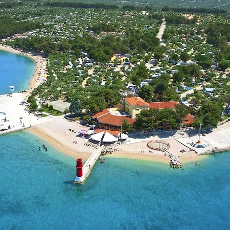 Дом отдыха Mobile In Near Pebble Црес