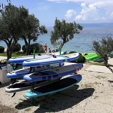 Mobile Homes In Camp Kovacine, Cres, With Long Pebble Сasa de vacaciones *