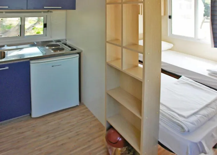 Mobile In Near Pebble Cres